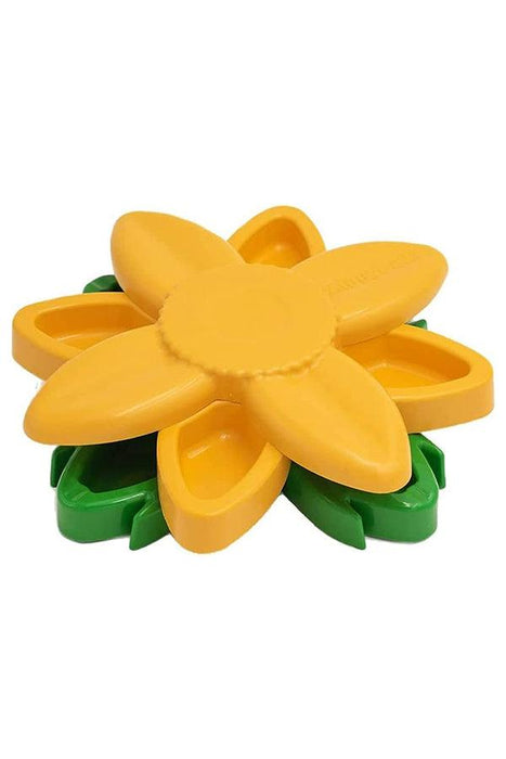 Zippy Paws SmartyPaws Sunflower Puzzler Dog Toy